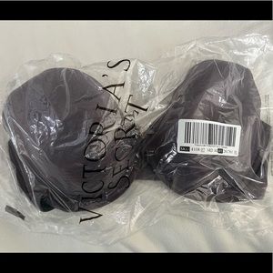 VICTORIAS SECRET BRA